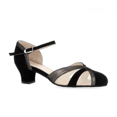 Edgy in black Suede
